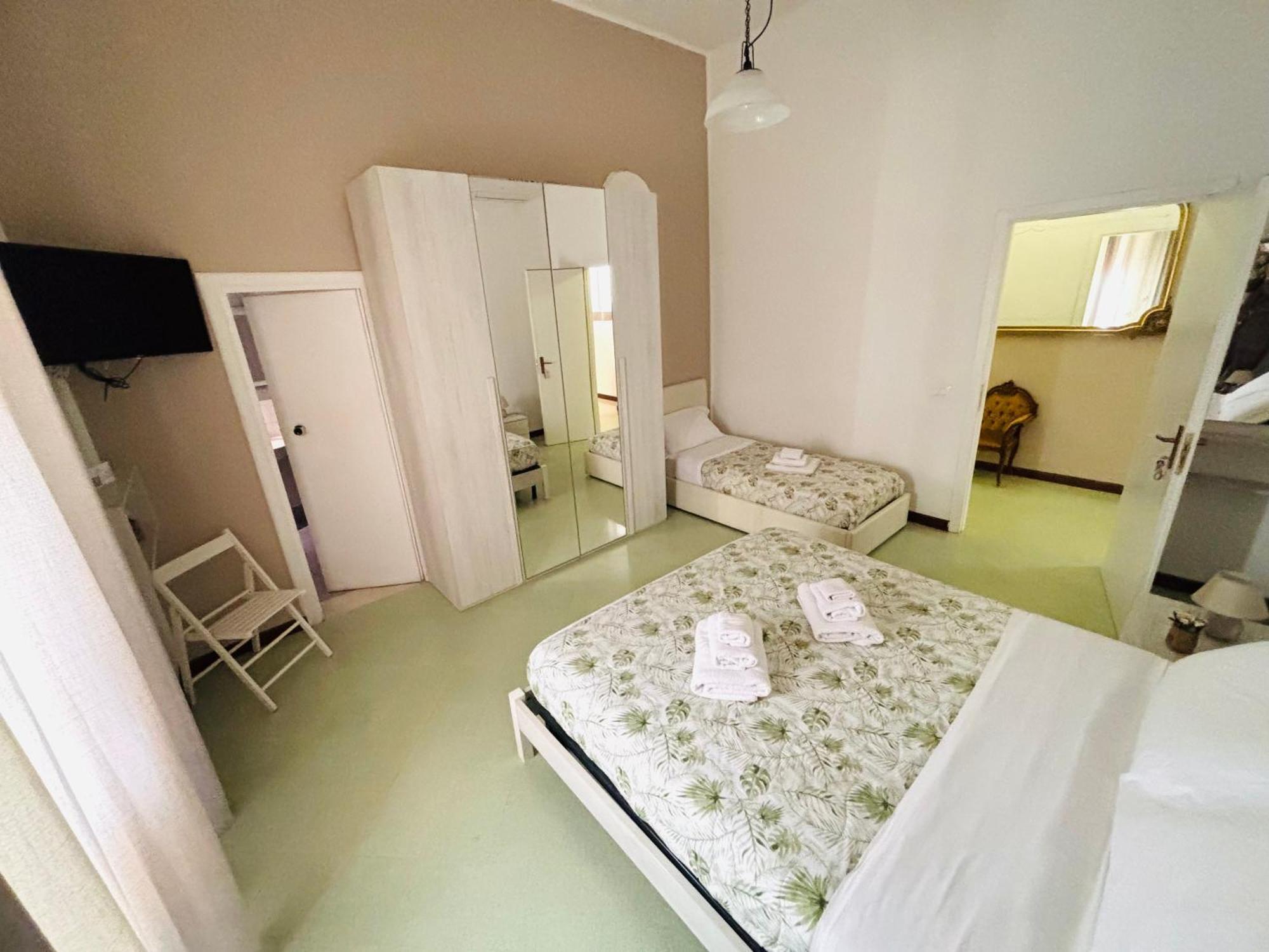 Calvino Home ตราปานี ภายนอก รูปภาพ