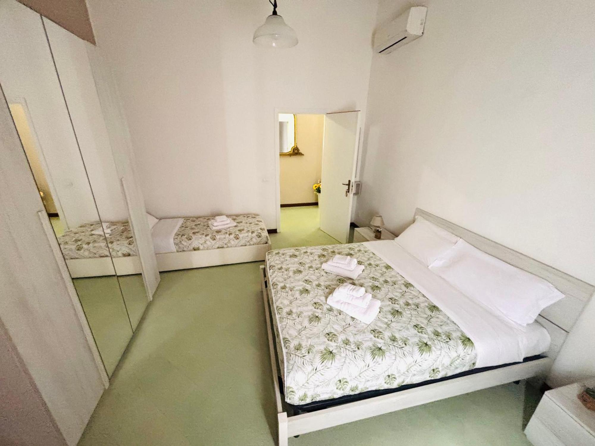 Calvino Home ตราปานี ภายนอก รูปภาพ