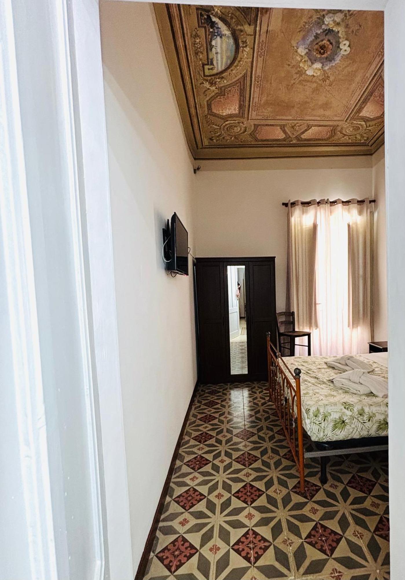 Calvino Home ตราปานี ภายนอก รูปภาพ